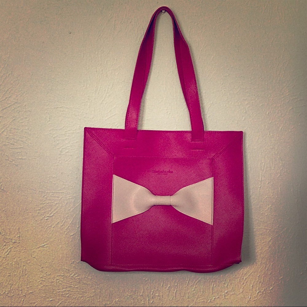Elizabeth Arden Tote